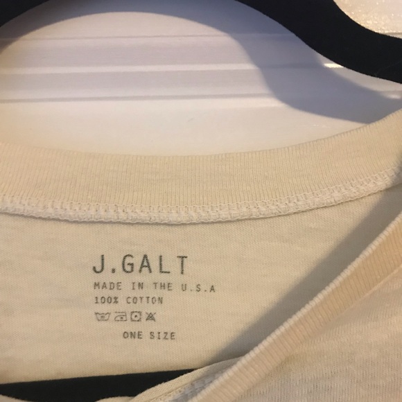 T-shirt - Picture 2 of 2